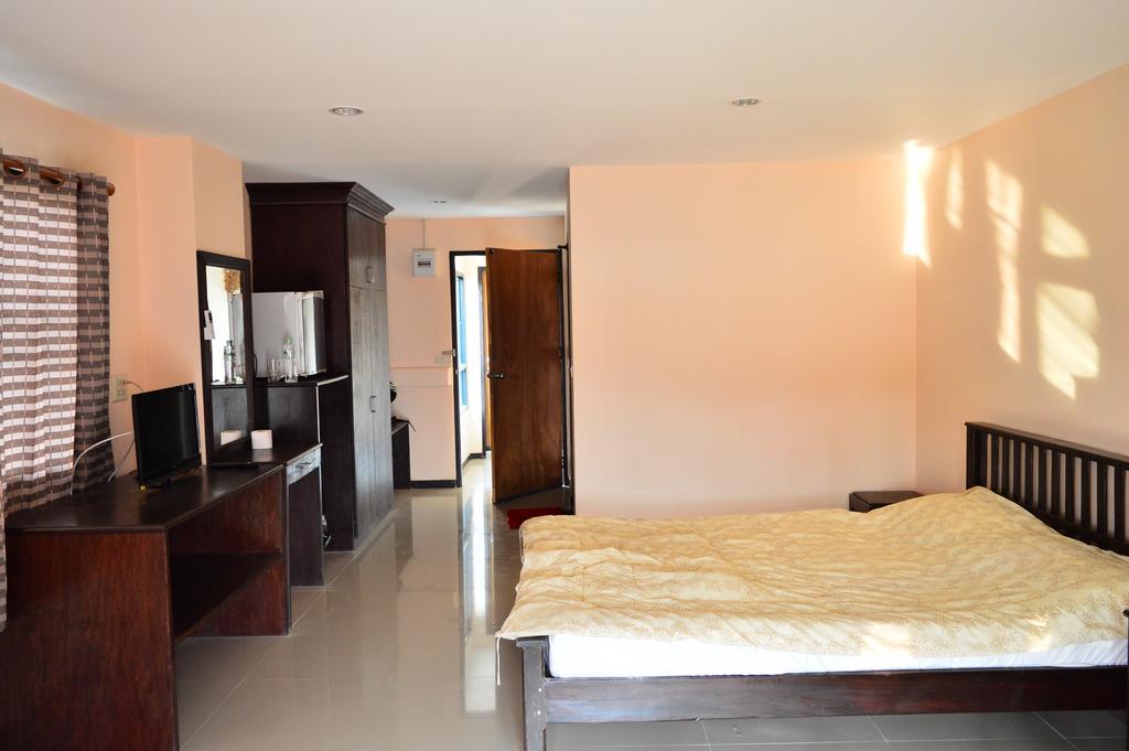 Mech Mansion Hotell Chiang Rai Exteriör bild