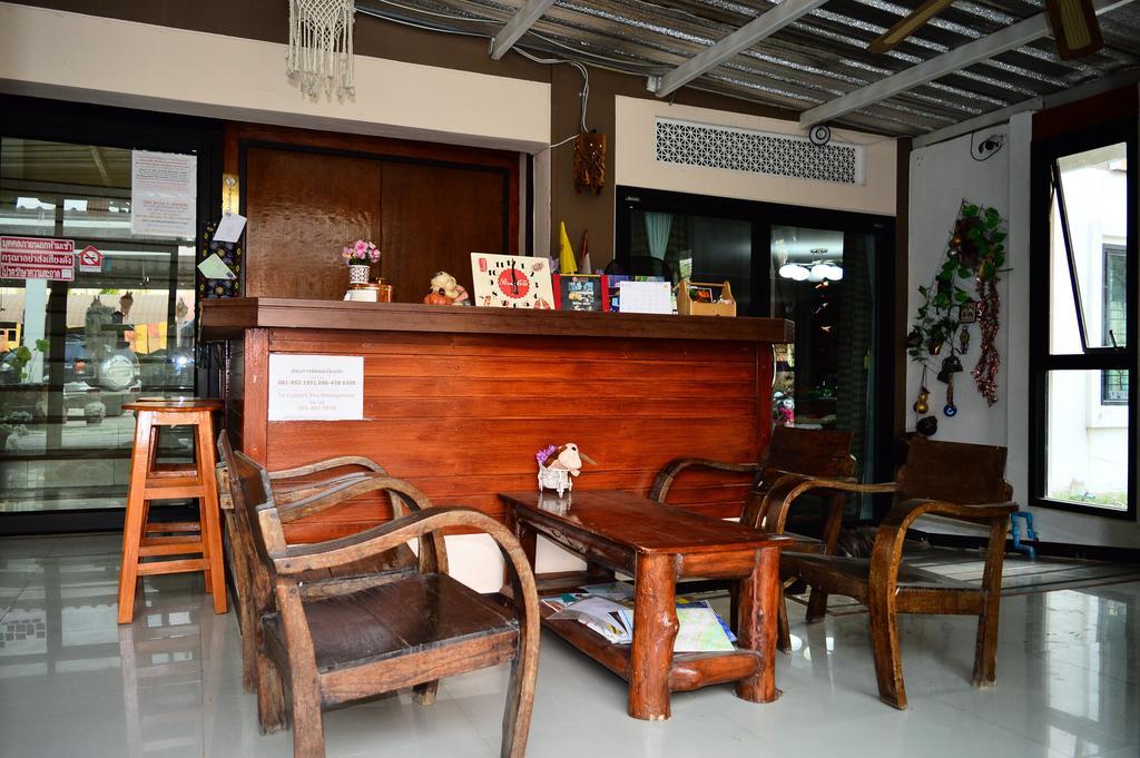 Mech Mansion Hotell Chiang Rai Exteriör bild