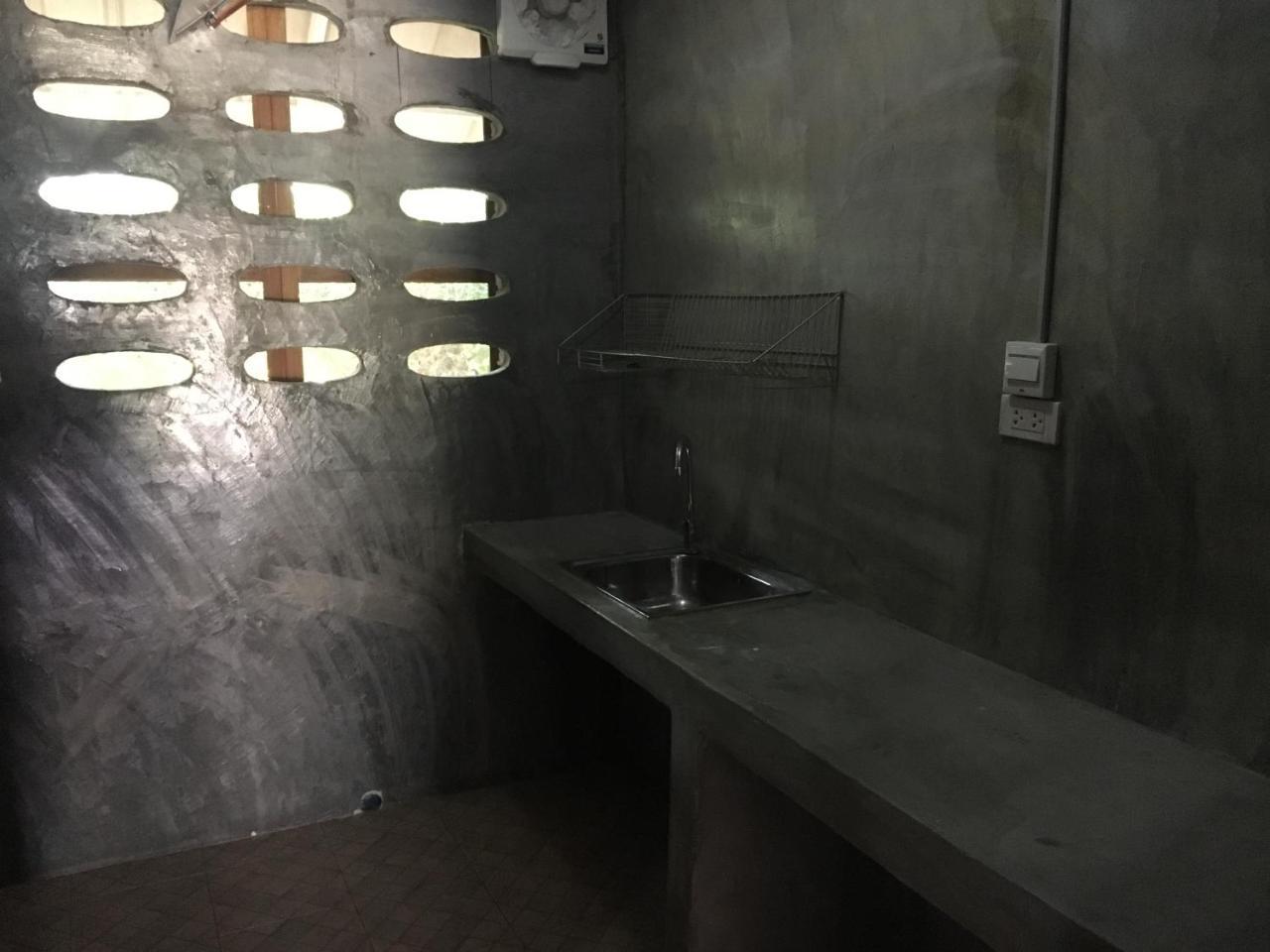 Mech Mansion Hotell Chiang Rai Exteriör bild